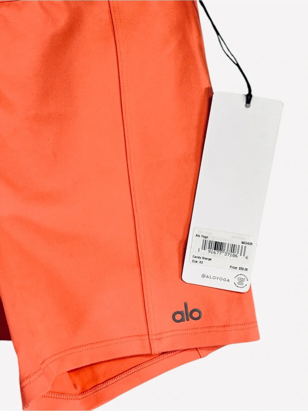 NWT ALO Yoga Alosoft Showcase Shorts 4